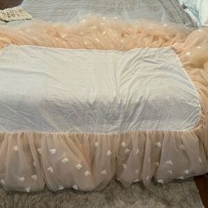 Monique Lhuillier Pottery Barn crib skirt